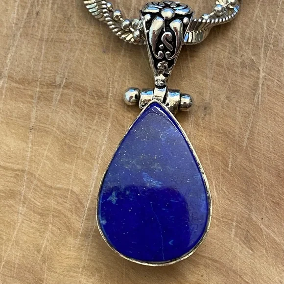 Beautiful Sarah Coventry 925 silver lapis lazuli pendant on an Italy twist chain - Picture 4 of 14